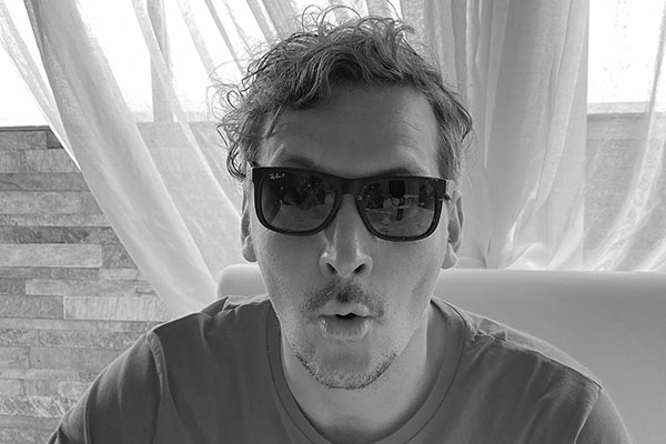 Valiants | Chi Siamo